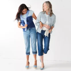 Women's Croft & Barrow® Comfort Waist Denim Capris -Clothing-Croft & Barrow 3987731 ALT3