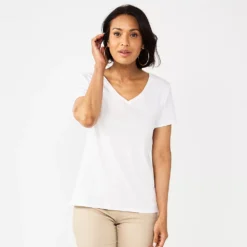 Petite Croft & Barrow® Essential V-Neck Tee
