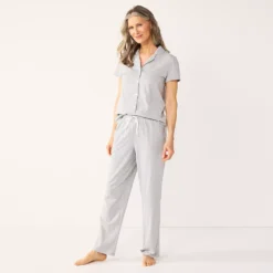 Women's Croft & Barrow® Short Sleeve Pajama Shirt & Pajama Pants Sleep Set -Clothing-Croft & Barrow 5567538 ALT2